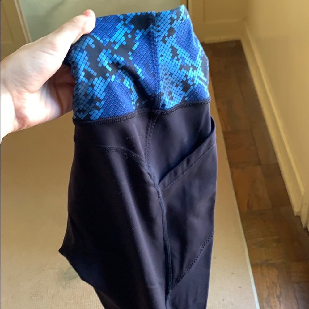 Navy Blue Lululemon Leggings - Picture 7 of 7